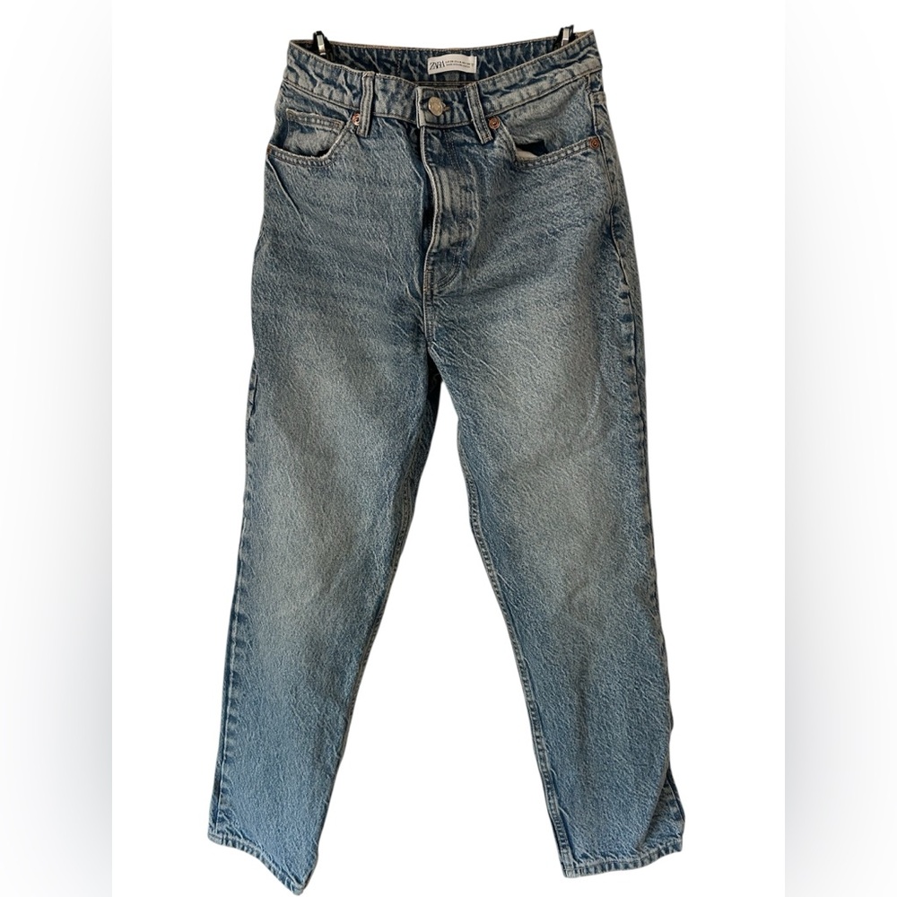 Zara Blue Relaxed Jeans with Natural Fading
